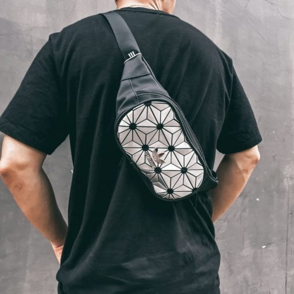 Túi bao tử Adidas họa tiết 3D