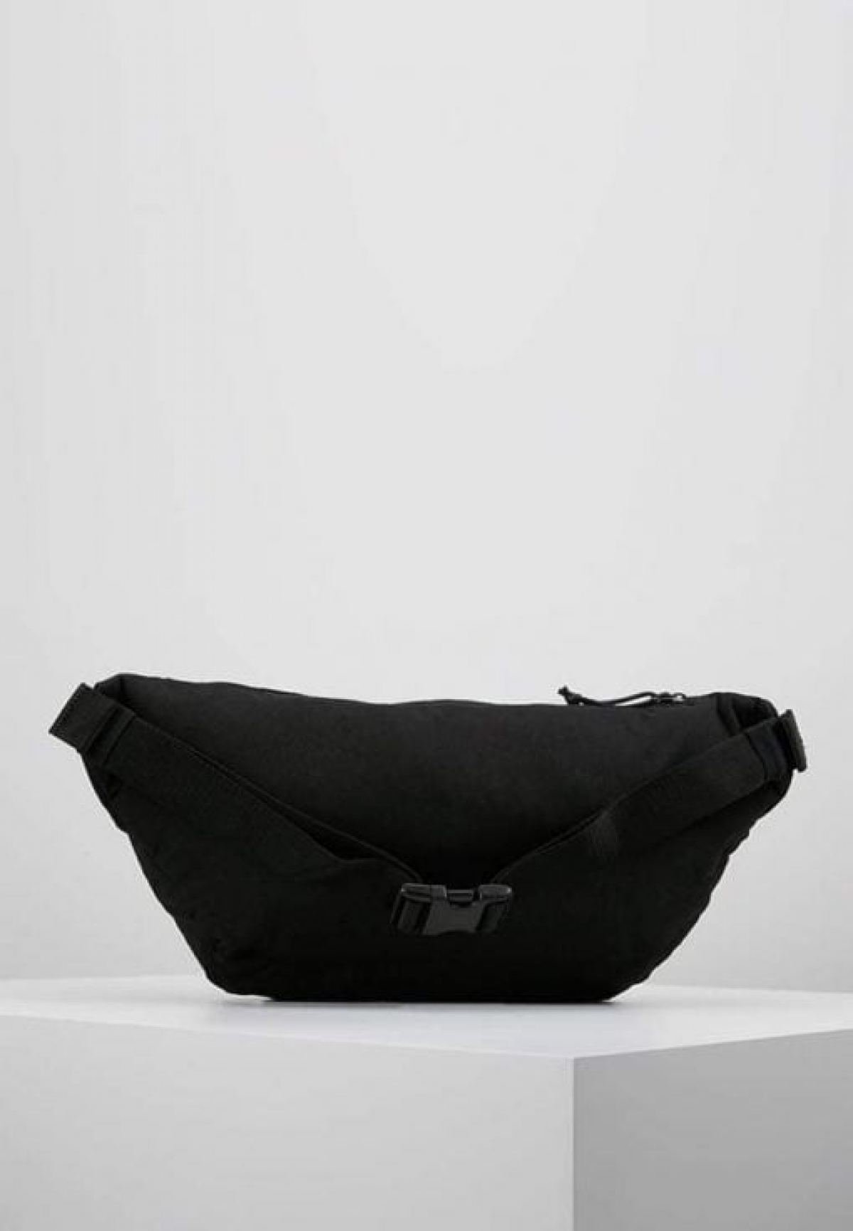 Túi bao tử size lớn Nike HipBack