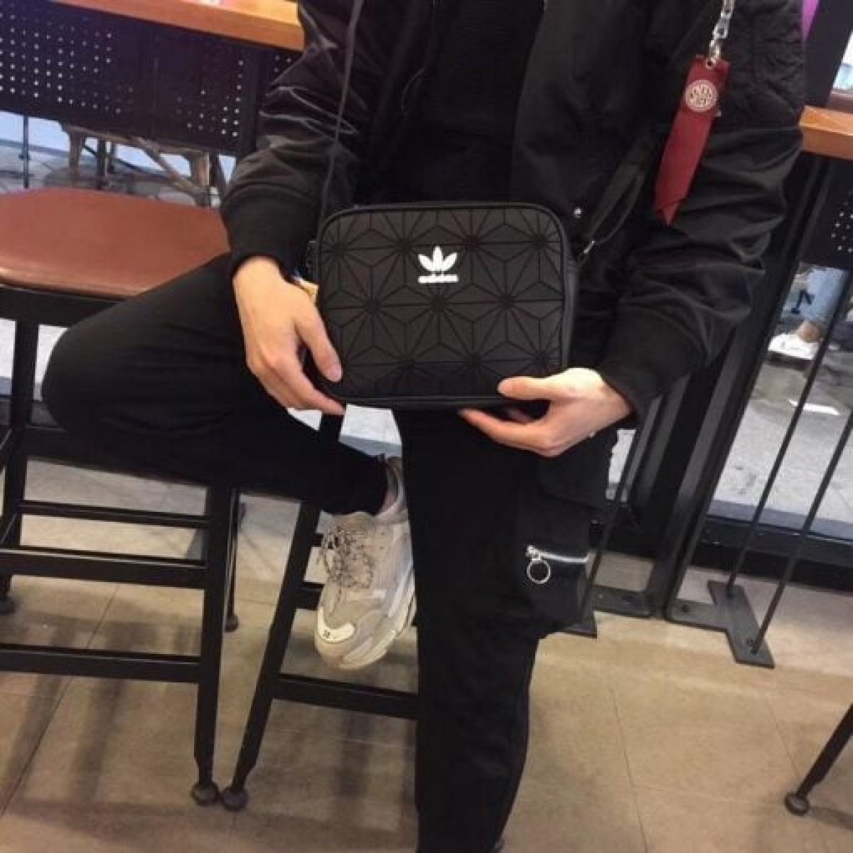 Túi đeo chéo Adidas Mini 3D Airliner