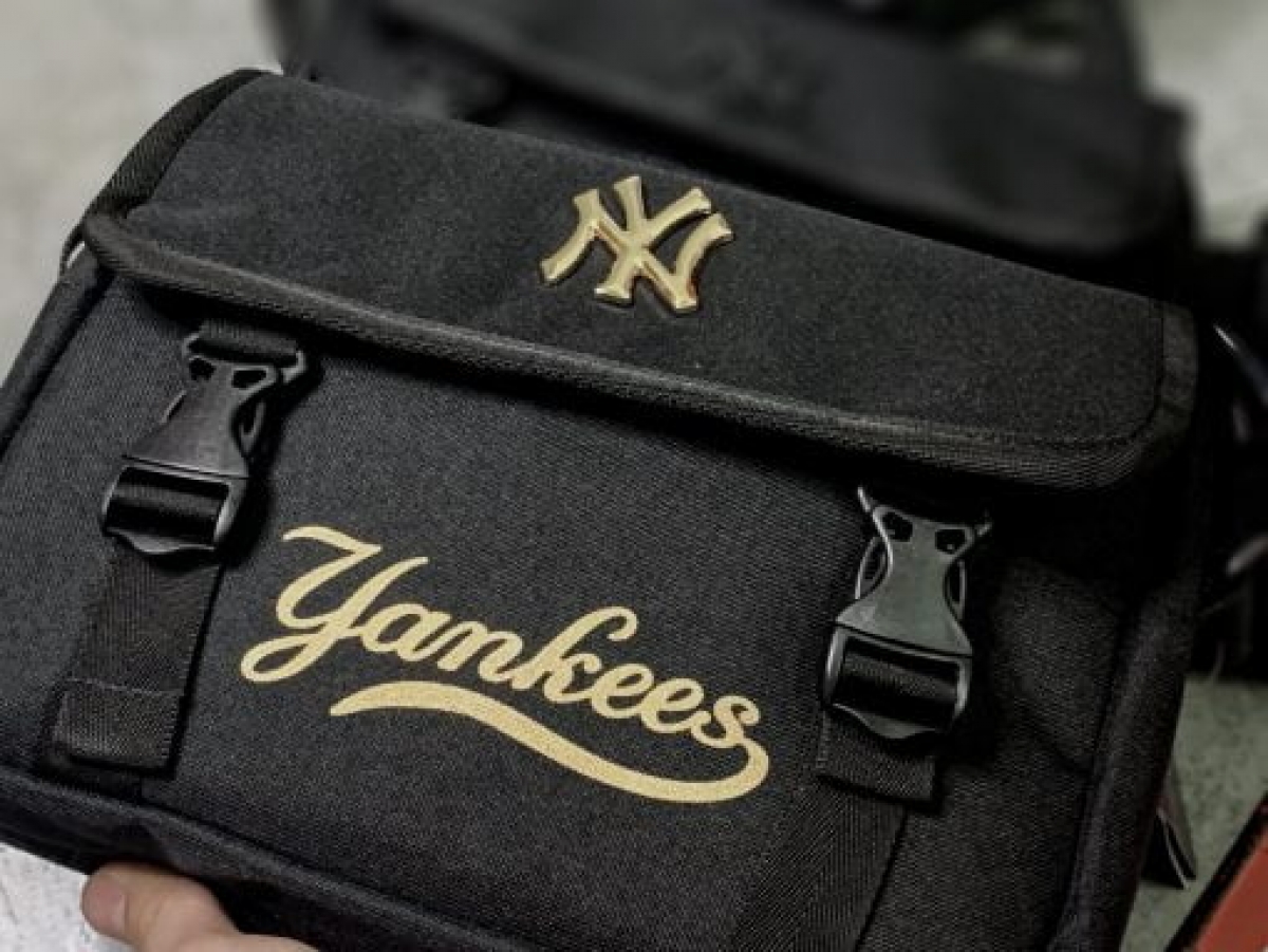 Túi đeo chéo Yankees
